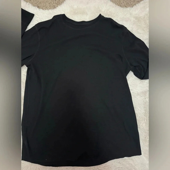 Croft & Barrow long sleeve men’s crew neck tshirt - Picture 5 of 5